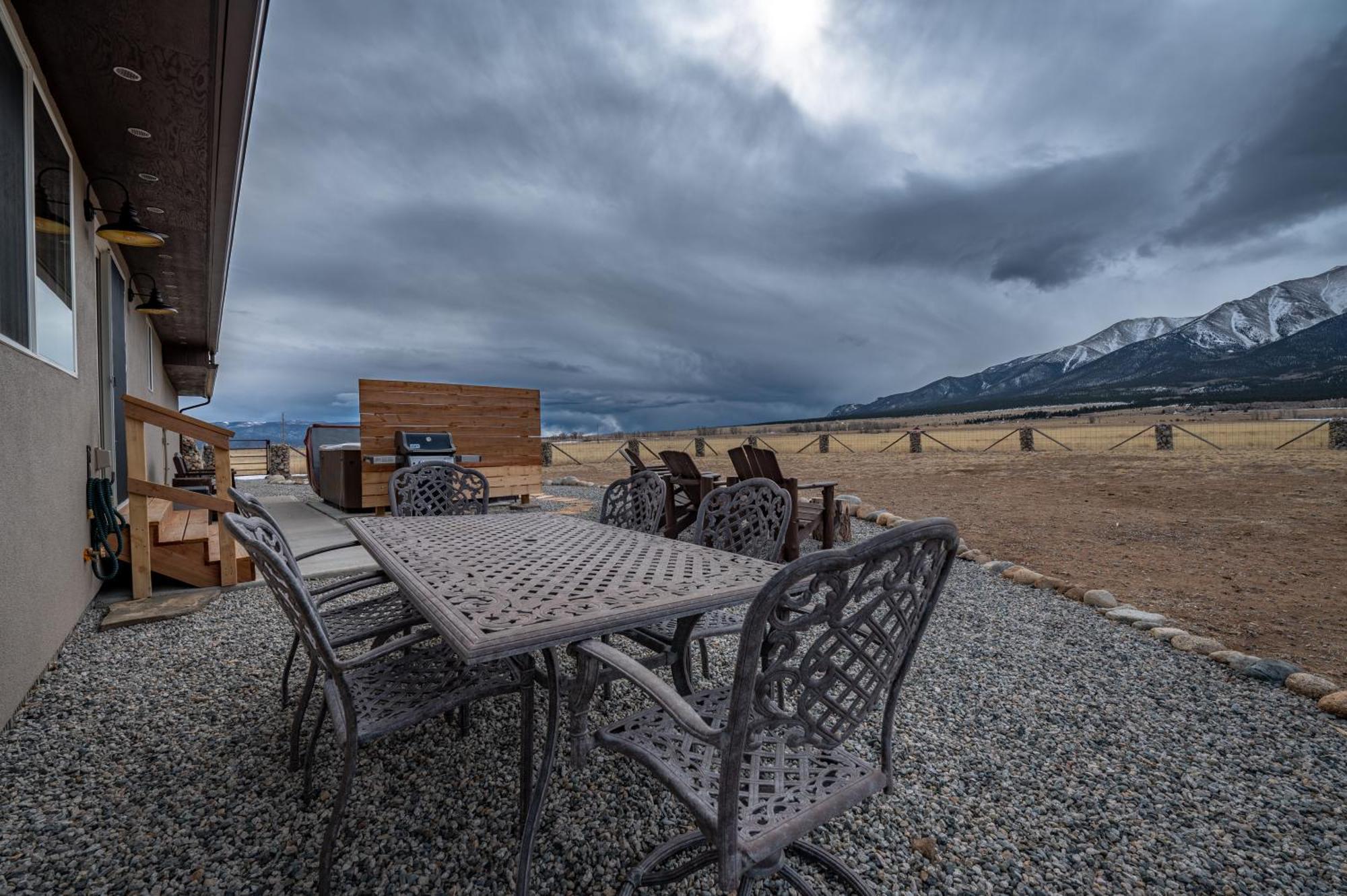 Buena Vista Mountain Retreat - Ultimate Privacy With Spa & Unbeatable Views Extérieur photo